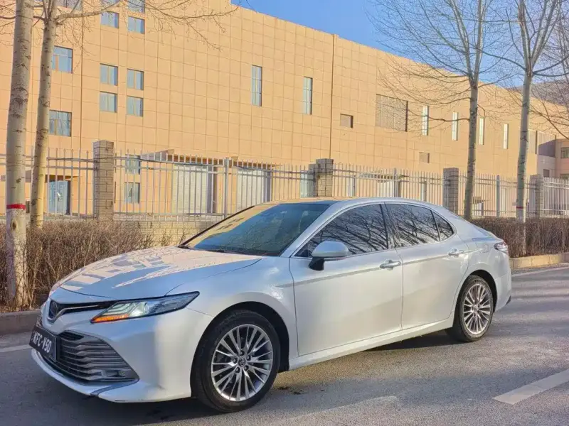 Toyota Camry, 2020