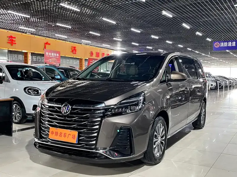 Buick GL8, 2022