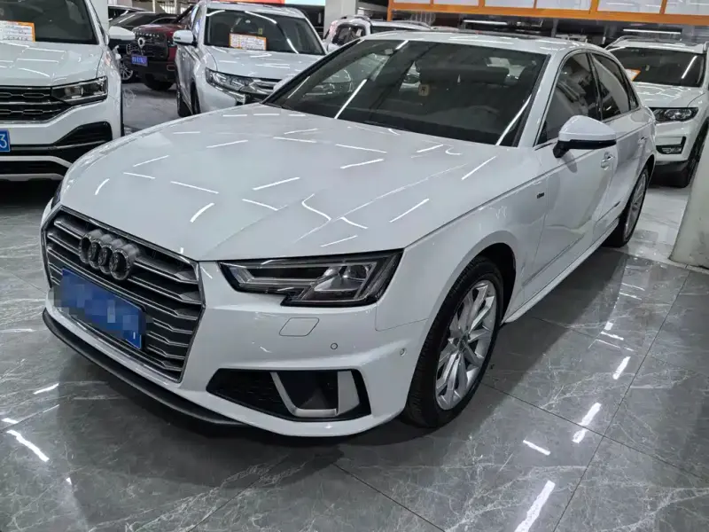 Audi A4L, 2019