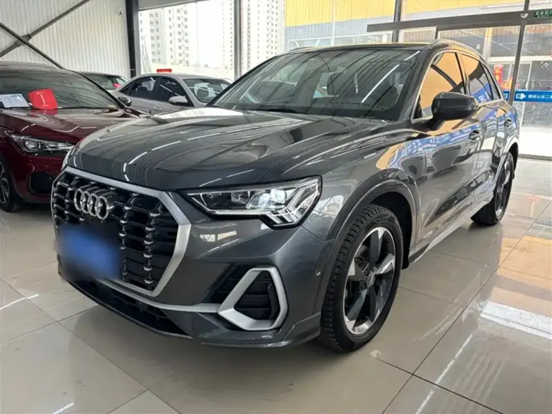 Audi Q3, 2021