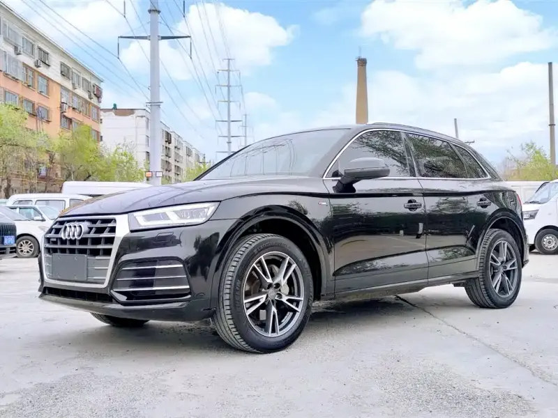 Audi Q5L, 2019 — фото 1