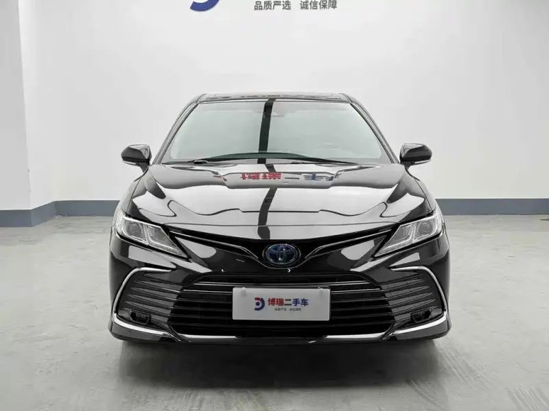 Toyota Camry, 2023