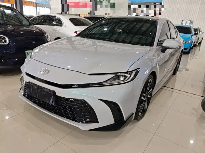 Toyota Camry, 2024