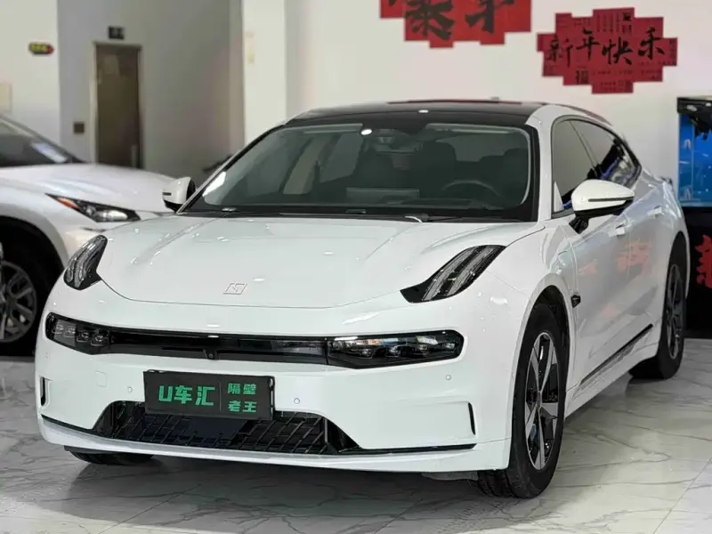 Zeekr 001, 2022