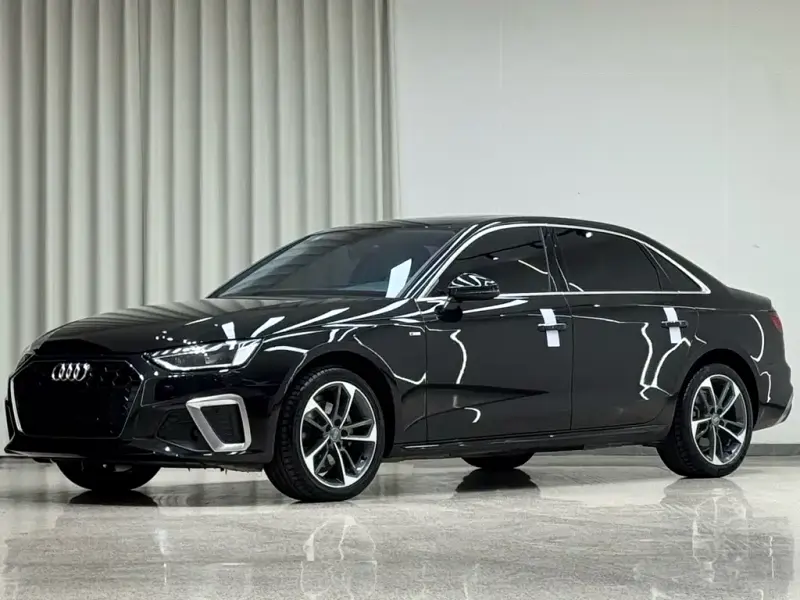 Audi A4L, 2021