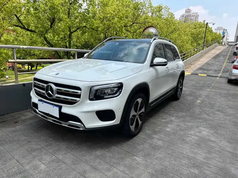 Mercedes-Benz GLB, 2022