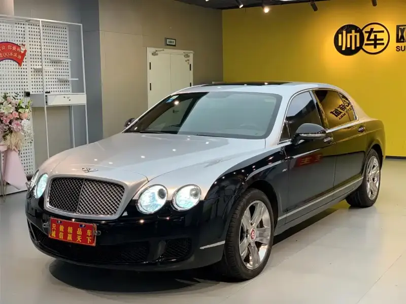 Bentley Flying Spur, 2013