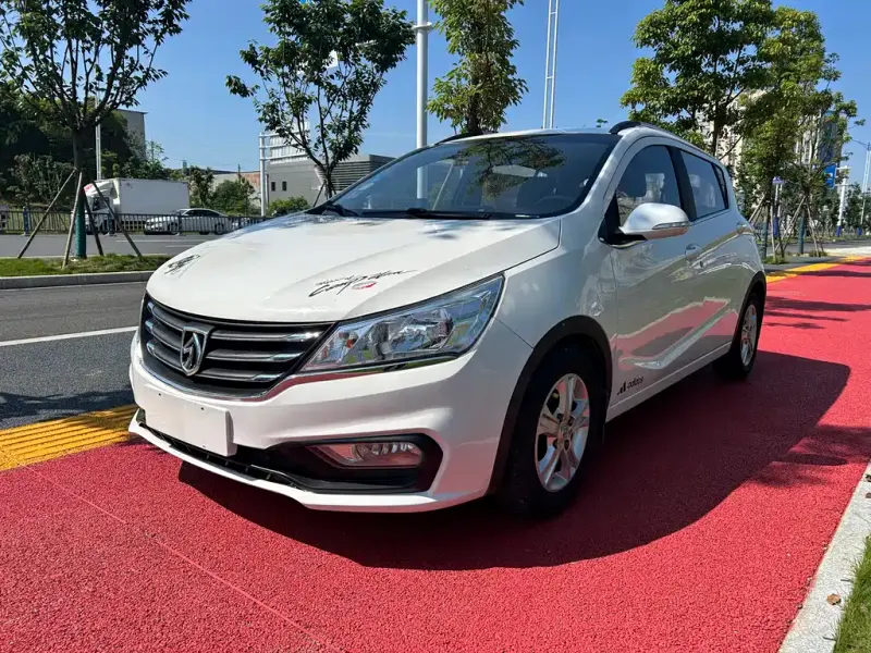 Baojun 310, 2018
