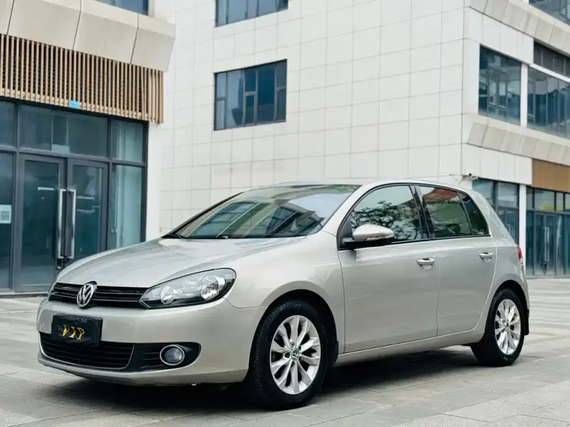 Volkswagen Golf, 2013
