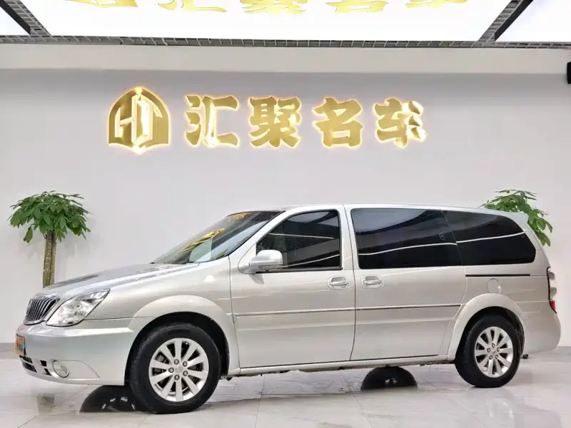 Buick GL8, 2014
