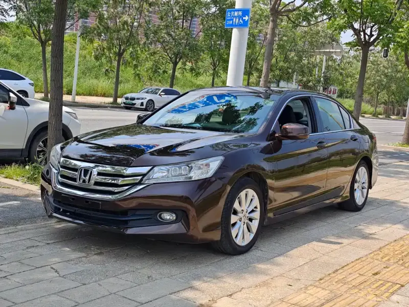Honda Accord, 2016