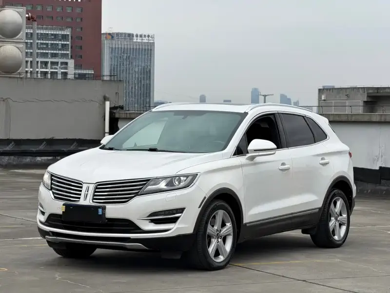 Lincoln MKC, 2018