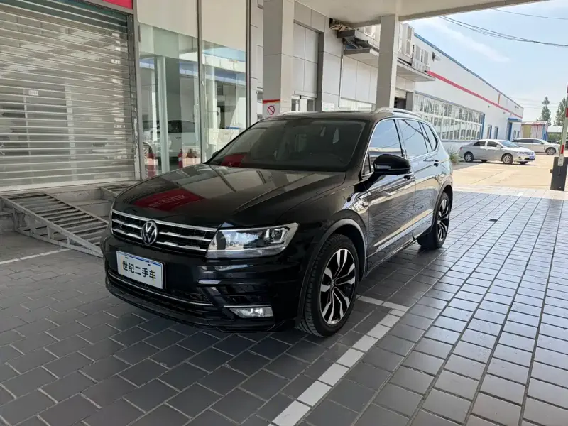 Volkswagen Tiguan L, 2021
