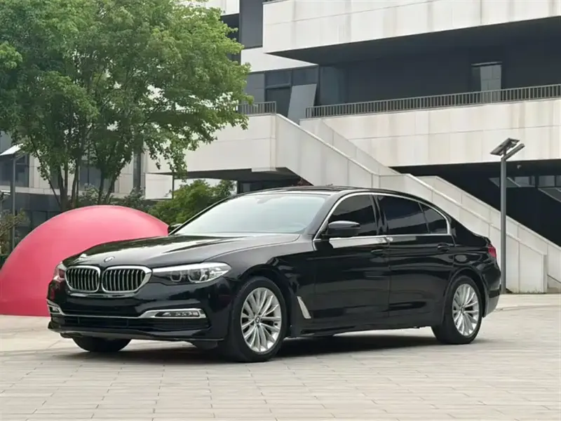 BMW 5 Series, 2018 — фото 1
