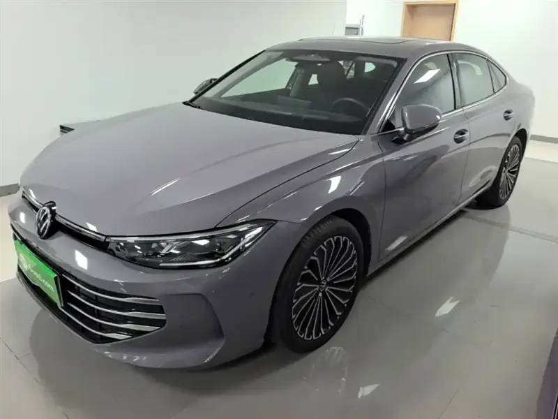 Volkswagen Passat, 2024