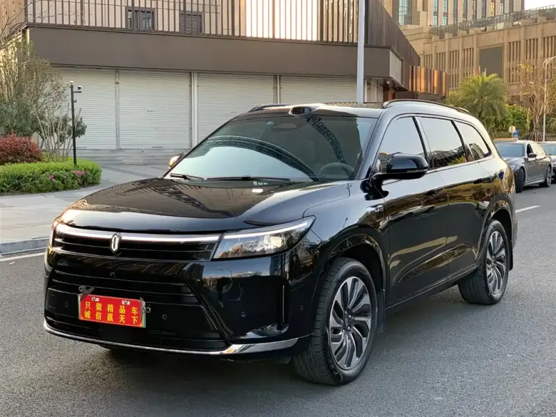 AITO M7, 2024