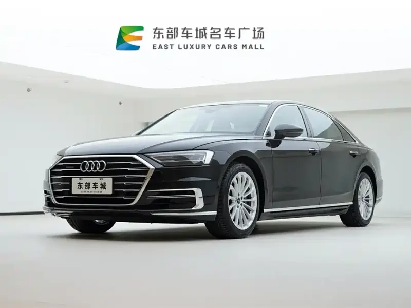 Audi A8, 2022