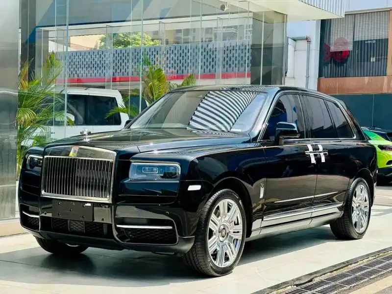 Rolls-Royce Cullinan, 2022