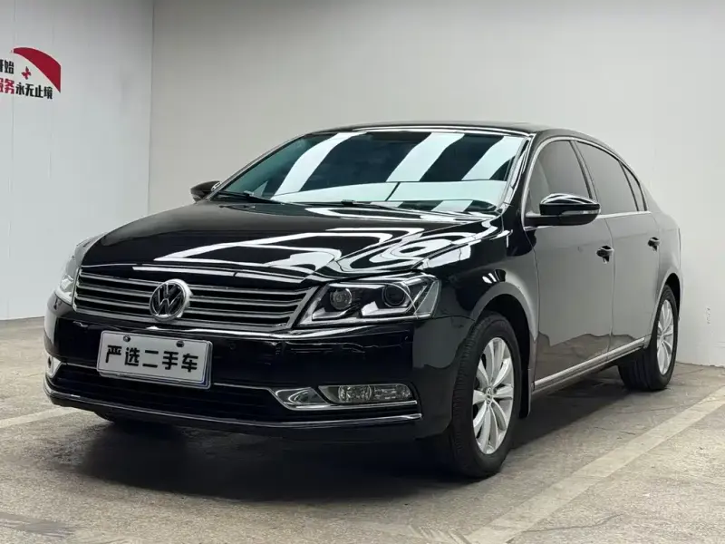 Volkswagen Magotan, 2015