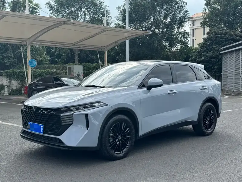 Venucia V, 2022