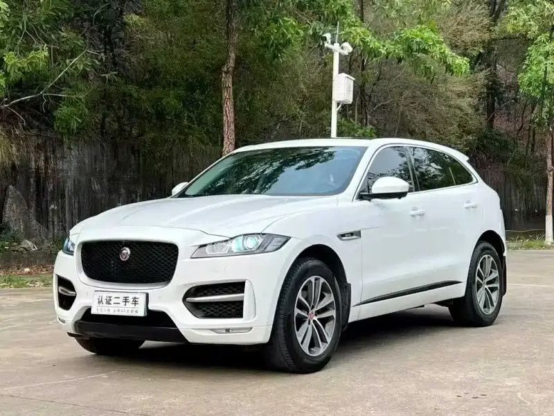 Jaguar F-PACE, 2017