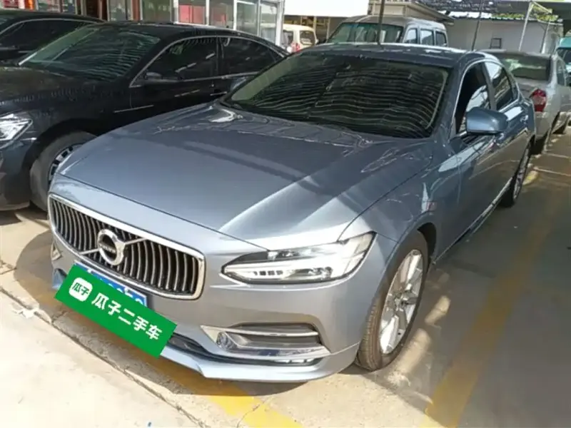 Volvo S90, 2020