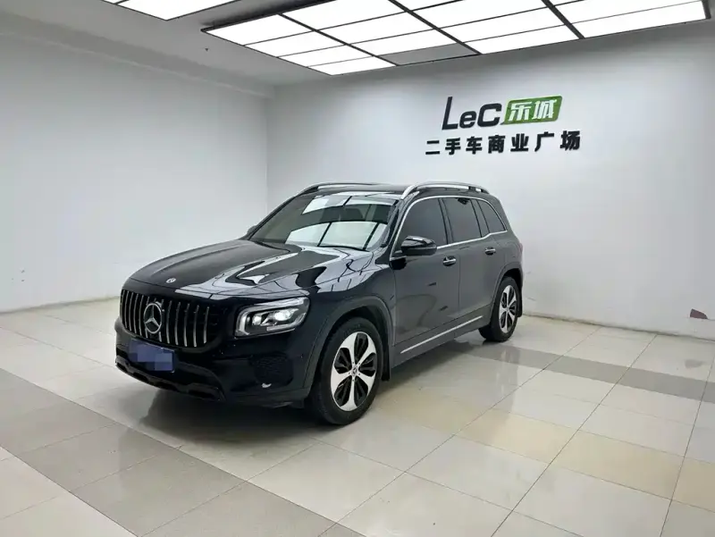 Mercedes-Benz GLB, 2021