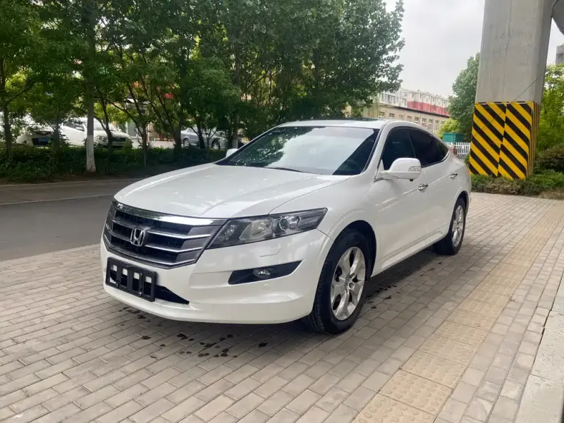 Honda Crosstour, 2013