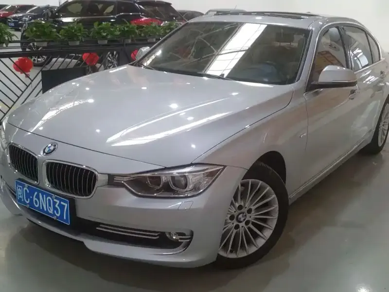BMW 3 Series, 2012 — фото 1