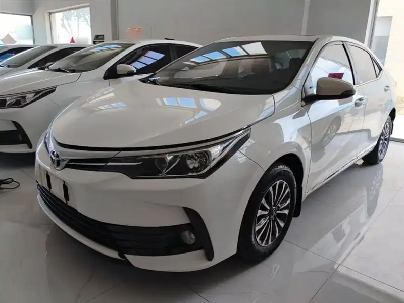 Toyota Corolla, 2019 — фото 1