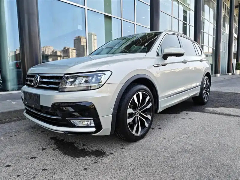 Volkswagen Tiguan L, 2021