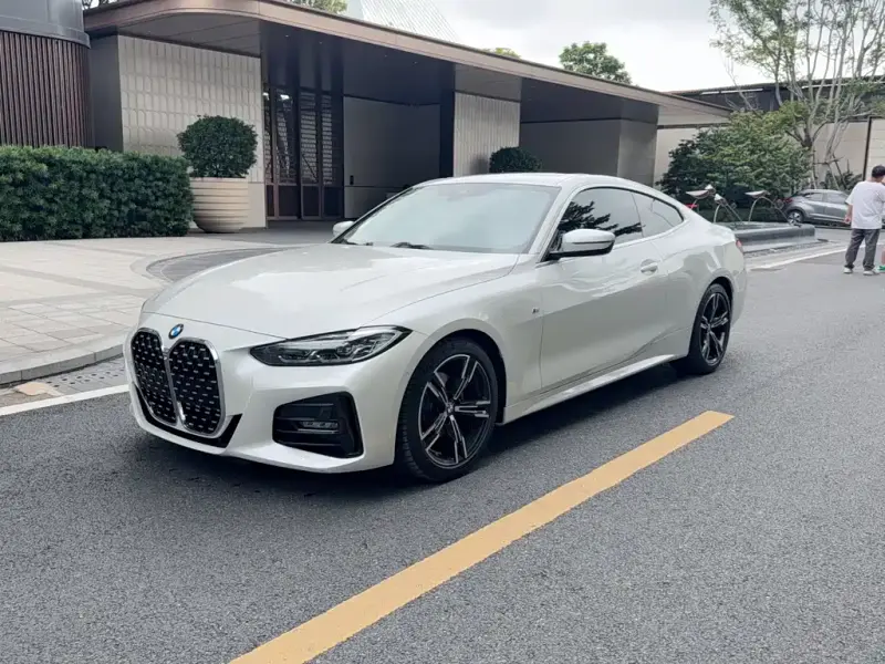 BMW 4 Series, 2022