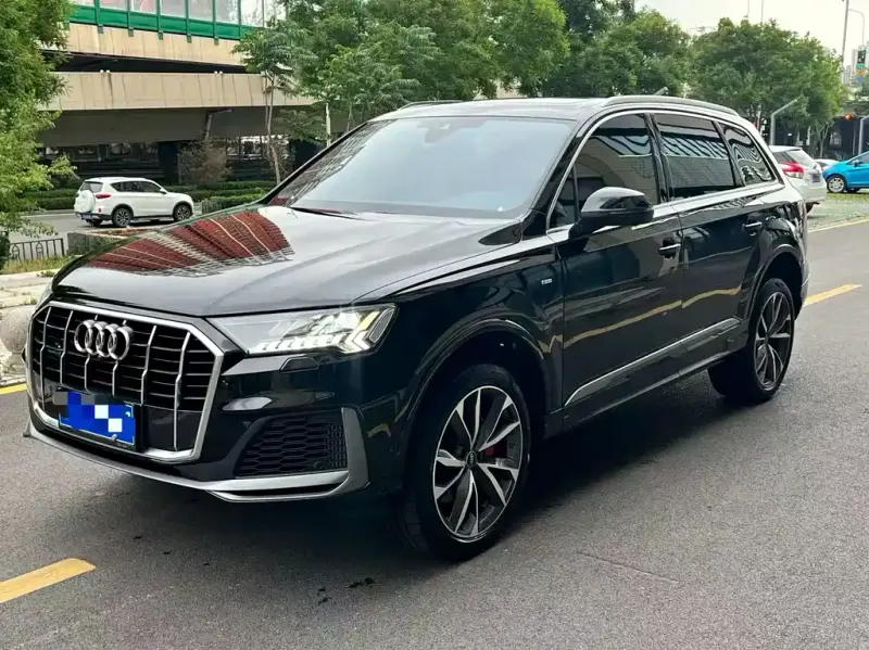 Audi Q7, 2023 — фото 1