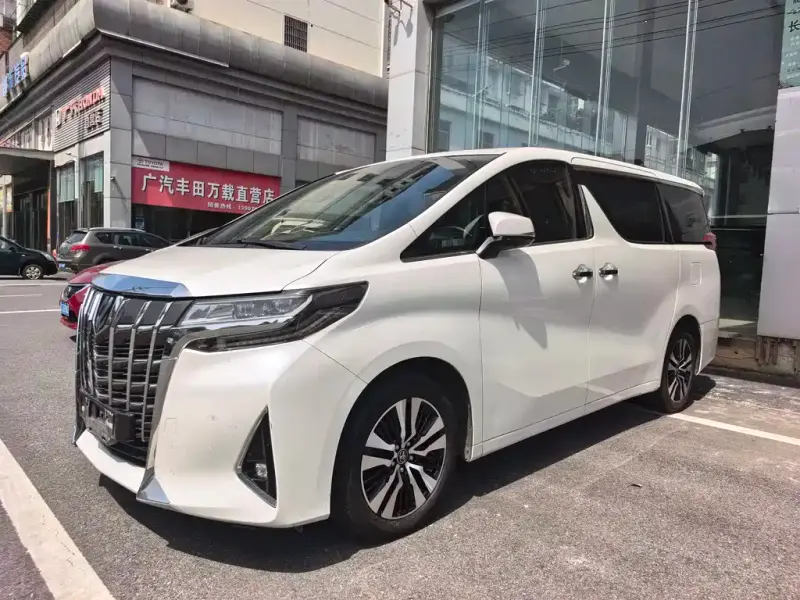 Toyota Alphard, 2018