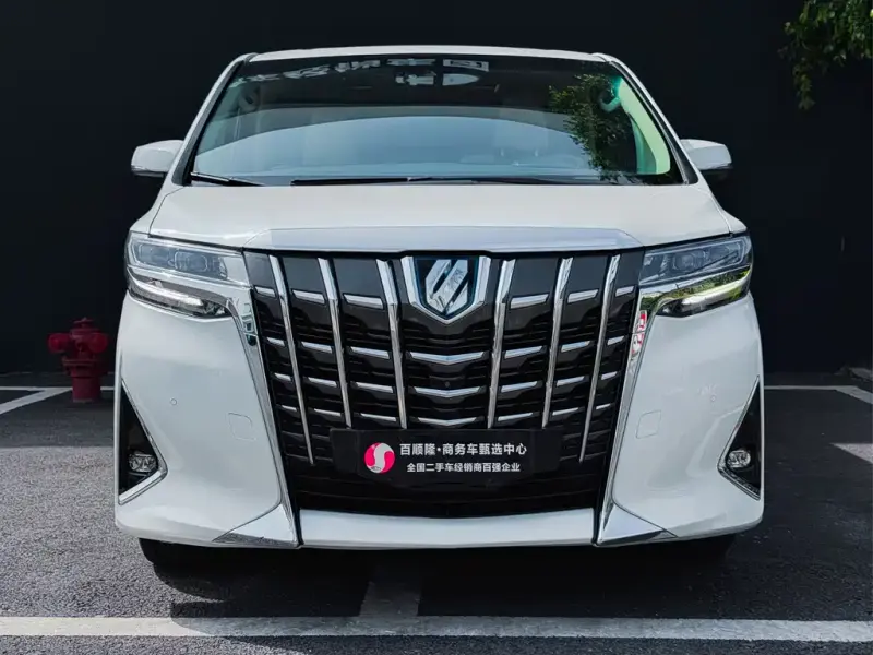 Toyota Alphard, 2019