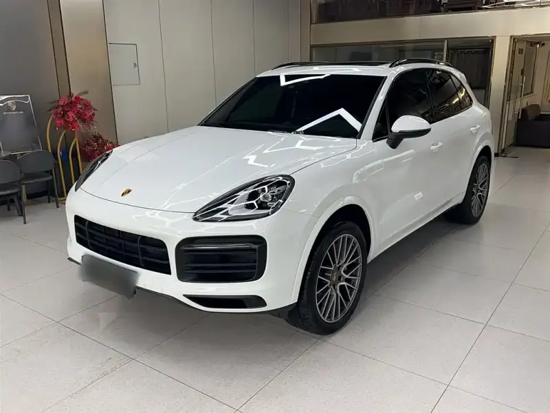 Porsche Cayenne, 2023