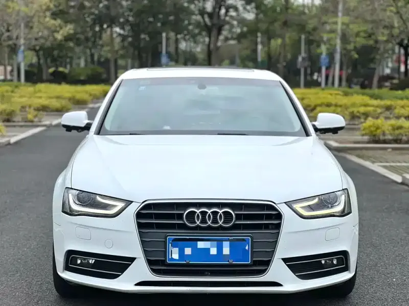 Audi A4L, 2016