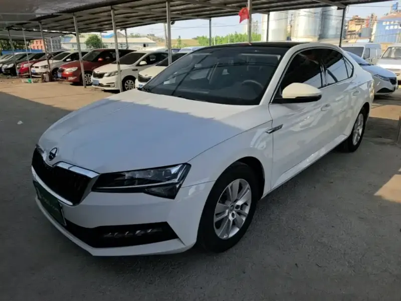 Skoda Superb, 2021