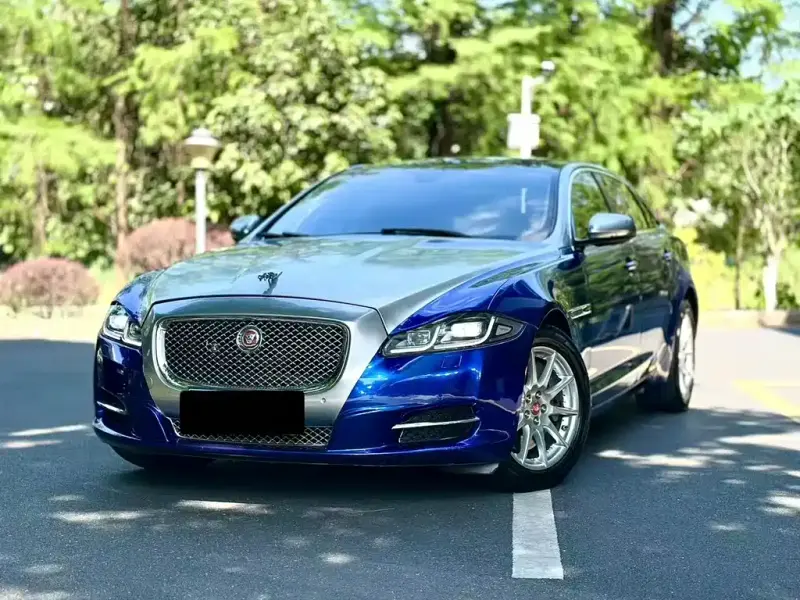 Jaguar XJ, 2015