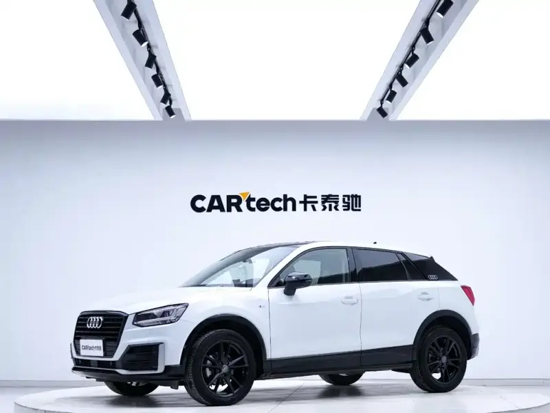 Audi Q2L, 2021 — фото 1