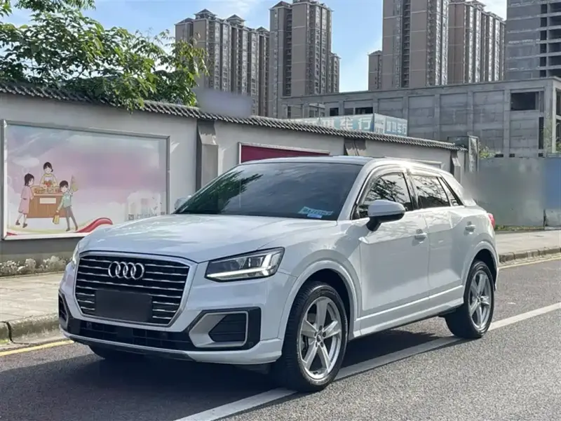 Audi Q2L, 2021 — фото 1