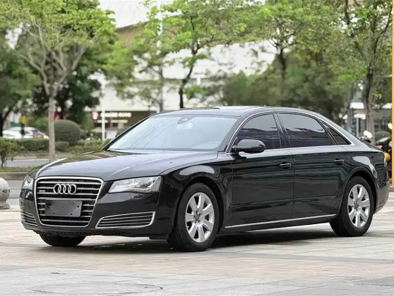 Audi A8, 2014