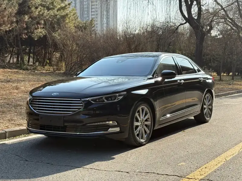 Ford Taurus, 2021