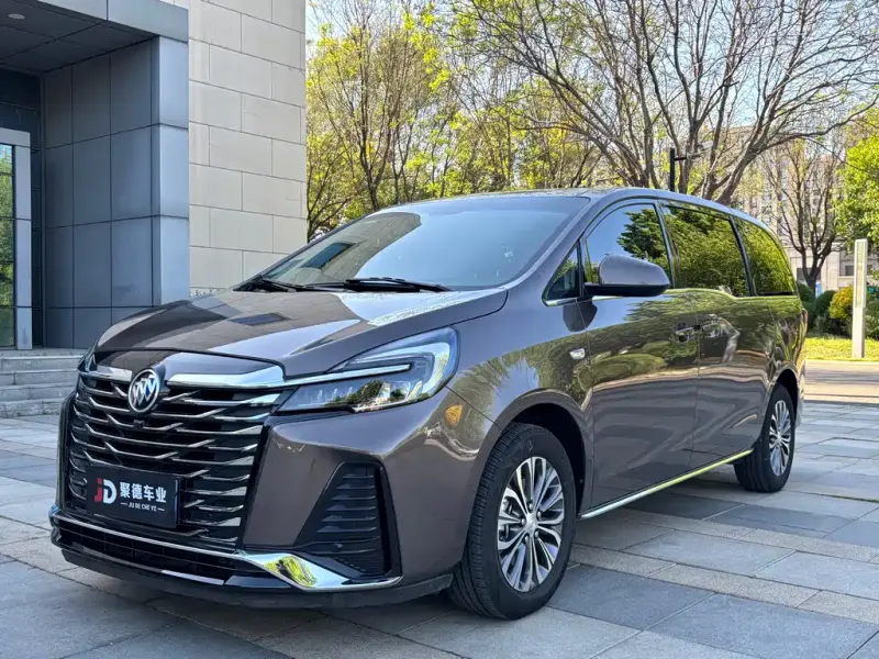 Buick GL8, 2022