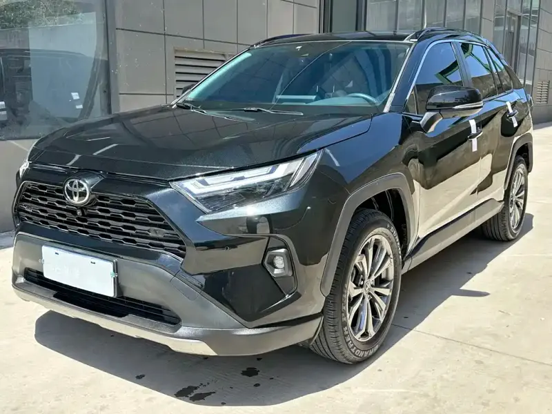 Toyota RAV4, 2024