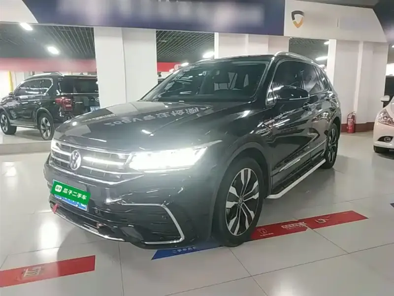 Volkswagen Tiguan L, 2022