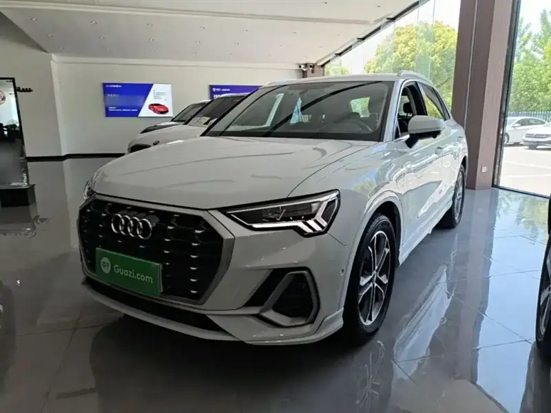Audi Q3, 2023