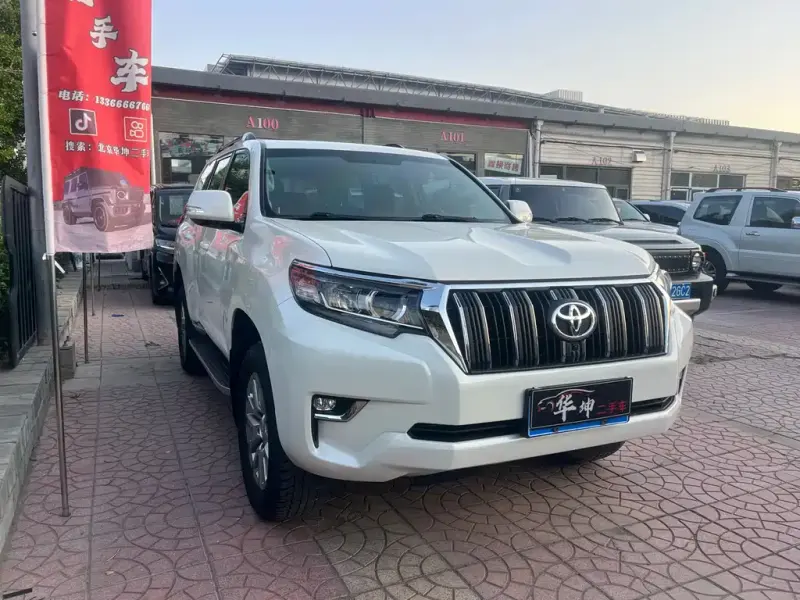 Toyota Prado, 2018 — фото 1