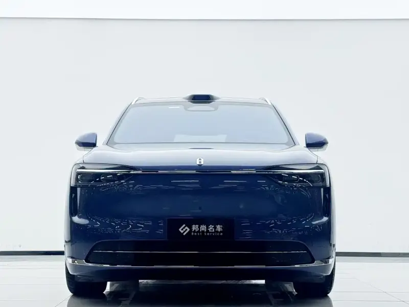 AITO M7, 2025