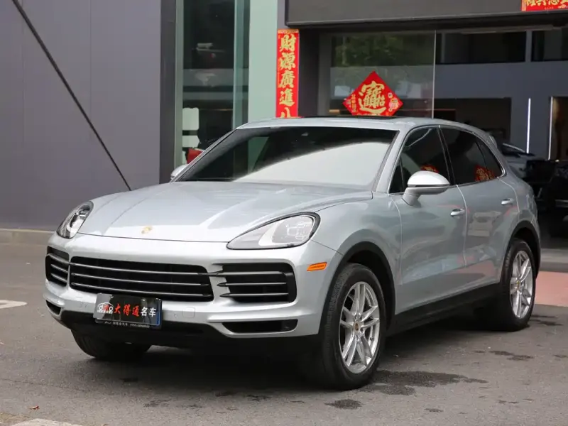 Porsche Cayenne, 2022